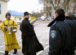 Милиция - на праздничном дежурстве (ВИДЕО)