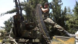В Сирии в результате боев между повстанцами убиты около 500 человек