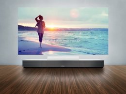 Sony представила шикарный домашний 4K-проектор (ФОТО)