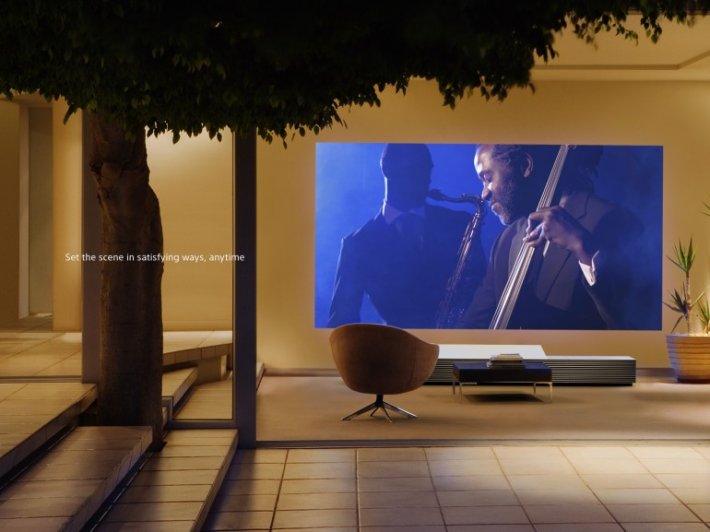 Sony представила шикарный домашний 4K-проектор (ФОТО)