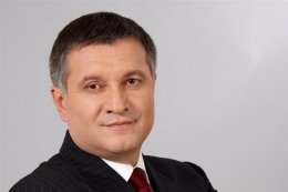 Аваков извинился перед водителем, которого заподозрили в провокациях (ВИДЕО)