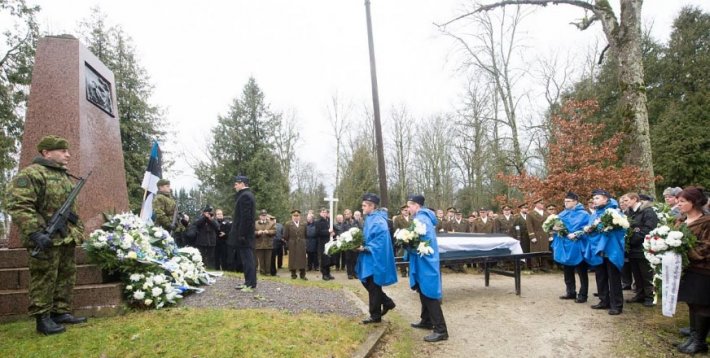 В Эстонии с почестями похоронили последнего обладателя высших наград Третьего Рейха (ФОТО)
