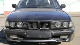В Одессе девушка на BMW 7-series протаранила несколько автомобилей (ВИДЕО)