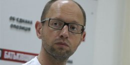 Яценюк настаивает на немедленной встрече Януковича с оппозицией