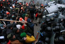В МВД подтверждают гибель протестующего на улице Грушевского