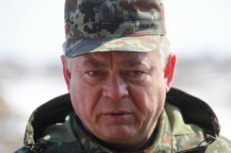 Министр обороны заверил, что против митингующих войска применять не будут