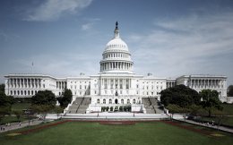 США пригрозили принять дополнительные меры, если насилие в Украине не прекратится