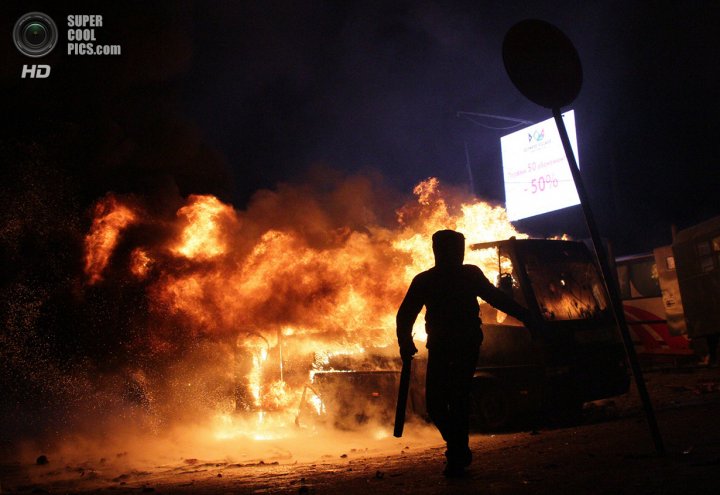 Кровавое Крещение. Хроника Евромайдана (ФОТО)