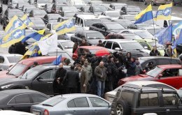 Как "Беркут" с Автомайданом боролся (ВИДЕО)