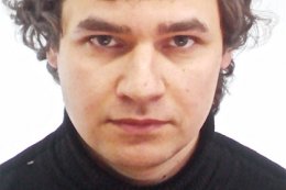 "Беркутовцы" избили и поставили на колени российского журналиста (ВИДЕО)