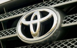 Toyota - второй год лидер по продажам