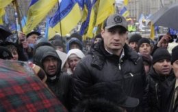 Виталий Кличко призвал "Беркут" не применять силу (ВИДЕО)