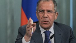 В России обеспокоены захватом админзданий в Украине