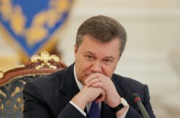 "Мир без нацизма". В Киеве прошел круглый стол с участием Януковича (ВИДЕО)