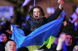 На Майдане сформирован женский боевой отряд "Амазонки" (ВИДЕО)