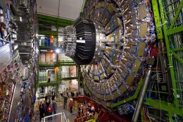 Ученые планируют создать увеличенную версию большого адронного коллайдера