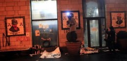 На Грушевского появились иконы революции (ФОТО)