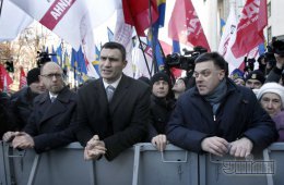 Запад обеспокоен непредсказуемостью оппозиции