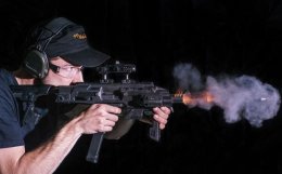 Фотографии вылетающих пуль от финского мастера (ФОТО)