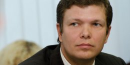 В оппозиции считают, что возможно посадить каждого человека в камуфляже