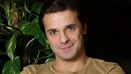 Российский актер посоветовал Украине хорошо подумать, прежде чем интегрироваться в ЕС