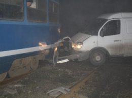 В Одессе трамвай столкнулся с автомобилем "Газель"