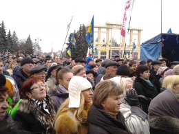 В Луцке состоялось народное вече и шествие против политических репрессий