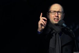 Яценюк в Германии пообещал решить политический и экономический кризис в Украине