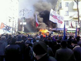 У раненых возле ВР ожоги глаз, травмы от осколков гранат и резиновых пуль