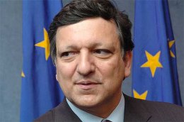 Баррозу призвал ЕС ввести санкции против ответственных за кровопролитие в Украине