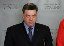 Тягнибок сообщил, что за сутки в столкновениях ранено более 1,5 тысячи митингующих
