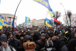 В Виннице СБУ открыла огонь по протестующим (ВИДЕО)