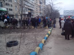 Украинцы активно забирают депозиты из банков