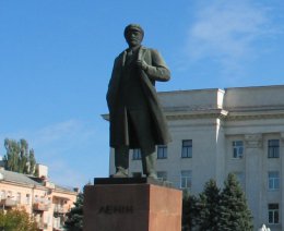 В Херсоне произошли столкновения из-за Ленина