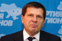 Опальные регионалы выходят из тени