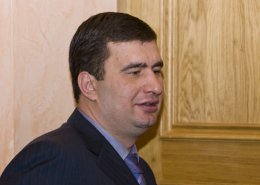 Сторонники Маркова держат в осаде Приморский суд Одессы (ВИДЕО)