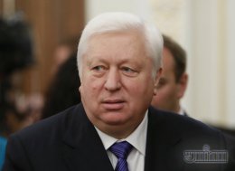 Уникальное оружие найдено в доме у Пшонки (ВИДЕО)
