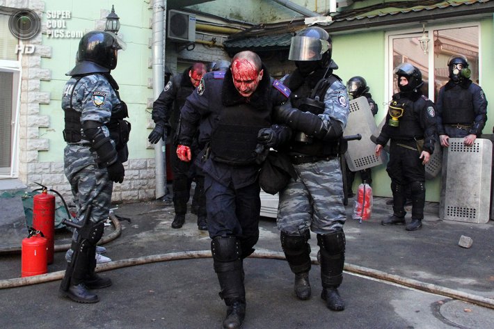 Кровавый вторник. Хроника Евромайдана (ФОТО)