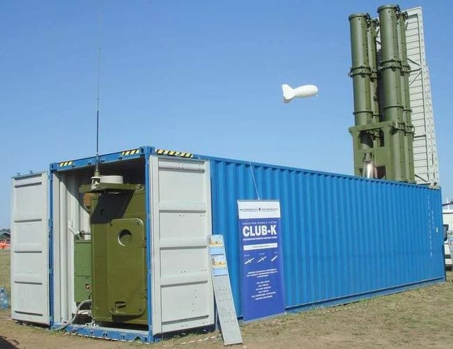 В Крым доставили ракетный комплекс, который может уничтожить любой авианосец (ФОТО) В Крым доставили ракетный комплекс, который может уничтожить любой авианосец (ФОТО)