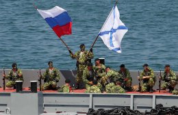 Парламент РФ поддержал ввод войск в Крым