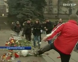 В городах Украины пророссийские митинги закончились погромами (ВИДЕО)