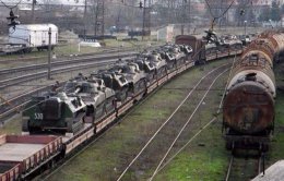 Россия стягивает военную технику к восточной границе с Украиной