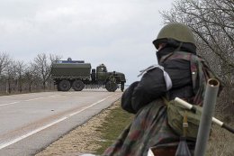 В военной части в Евпатории заблокировали журналистов В военной части в Евпатории заблокировали журналистов