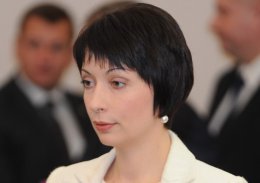 Елена Лукаш уволена с поста представителя президента в КС