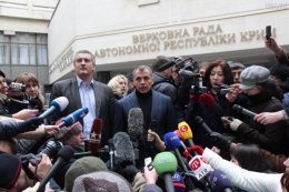Новые крымские власти планируют переоформить на себя собственность частного бизнеса