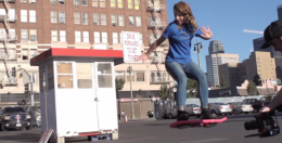 Летающий скейтборд из фильма «Назад в будущее» оказался подделкой (ВИДЕО)
