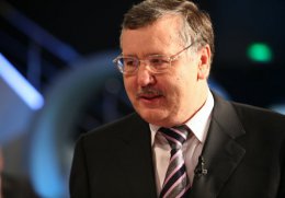 Анатолий Гриценко: "Банды "зеленых человечков" в Крыму надо уничтожить на месте" (ВИДЕО)