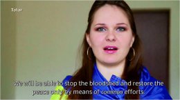 Украинские студенты на 18-ти языках призвали к миру (ВИДЕО)