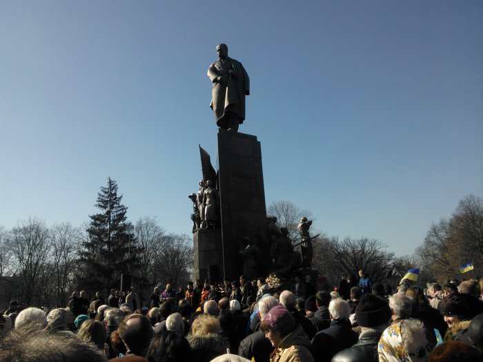 Митинг в поддержку целостности и независимости Украины в Харькове (ФОТО)