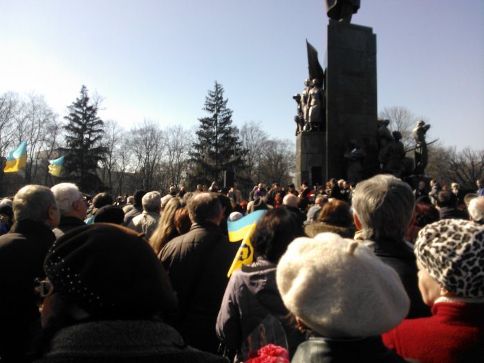 Митинг в поддержку целостности и независимости Украины в Харькове (ФОТО)
